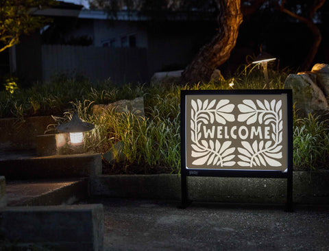Block Print Welcome Floral Yardsy Sign - Flat Feet