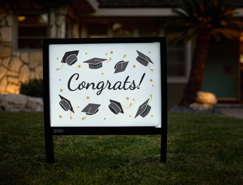 Congrats! Graduation Hats Yardsy Sign - Hero