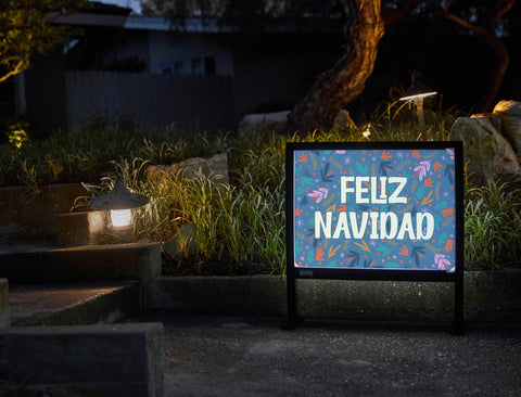 Feliz Navidad Floral Yardsy Sign