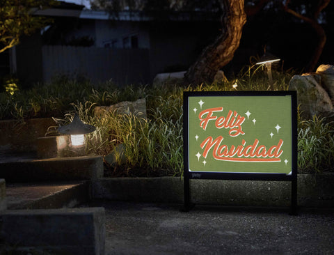Feliz Navidad Yardsy Sign - Flat Feet