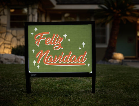 Feliz Navidad Yardsy Sign - Hero
