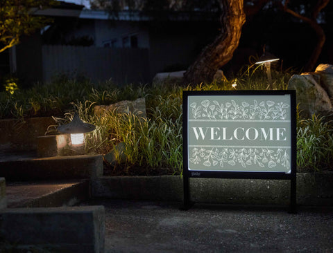 Floral Frame Welcome Yardsy Sign - Flat Feet