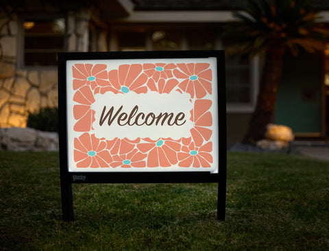Groovy Floral Welcome Yardsy Sign - Hero