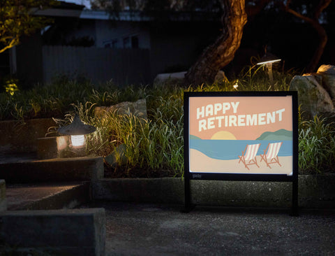 Happy Retirement Vacation Yardsy Sign - Flat Feet