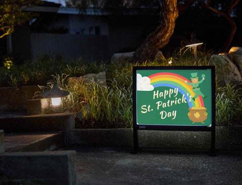 Happy St. Patrick's Day Leprechaun Yardsy Sign - Flat Feet