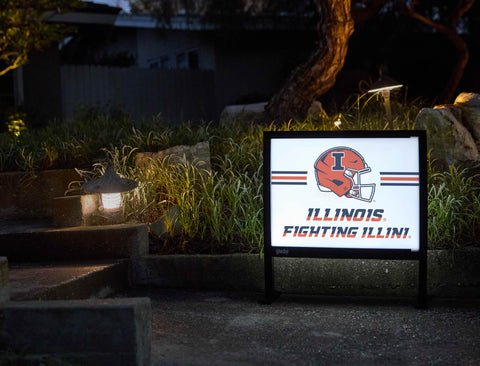 Illinois Fighting Illini Helmet Stripes White Yardsy Sign