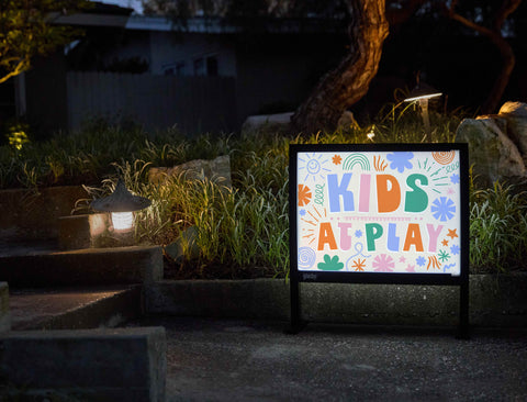 Kids At Play Yardsy Sign - Flat Feet