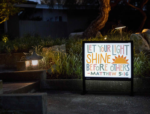 Let Your Light Shine Yardsy Sign - Flat Feet