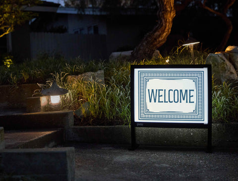 Luxe Welcome Yardsy Sign
