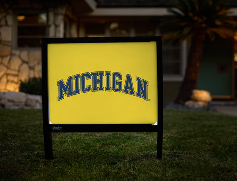 Michigan Maize Yellow Yardsy Sign - Hero