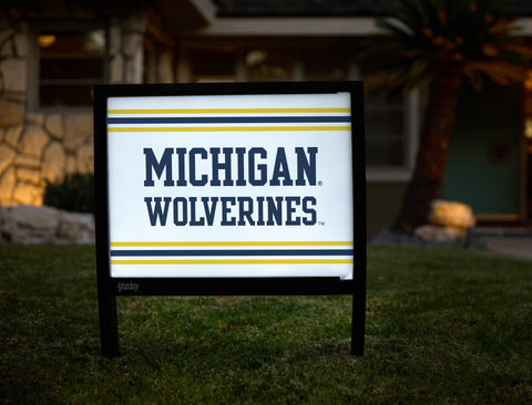 Michigan Wolverines Block White Yardsy Sign - Hero