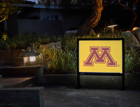 Minnesota M Gold Yardsy Sign - Flat Feet