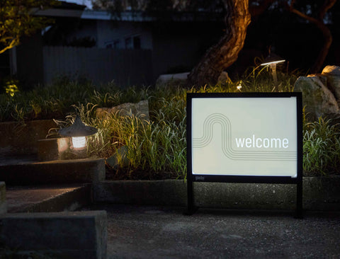 Modern Welcome Yardsy Sign - Flat Feet