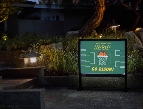 North Dakota State Basketball Yardsy Sign - Flat Feet