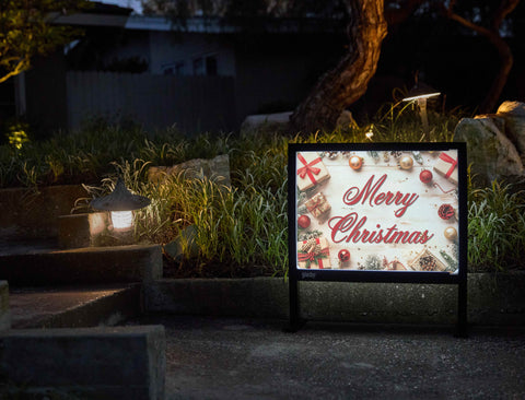 Off White Merry Christmas Yardsy Sign - Flat Feet