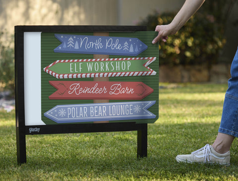 Santa's Village Yardsy Sign - Interchangeable