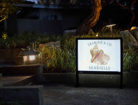 Seashells Trading & Co. Yardsy Sign - Flat Feet