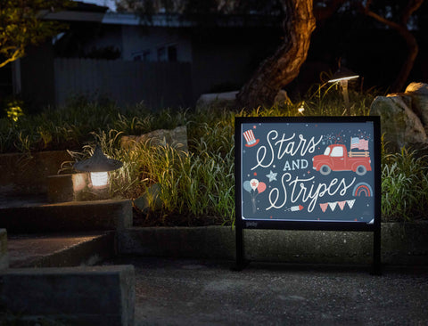 Stars and Stripes Red Truck Yardsy Sign - Flat Feet