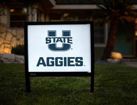 USU Aggies White Yardsy Sign - Hero