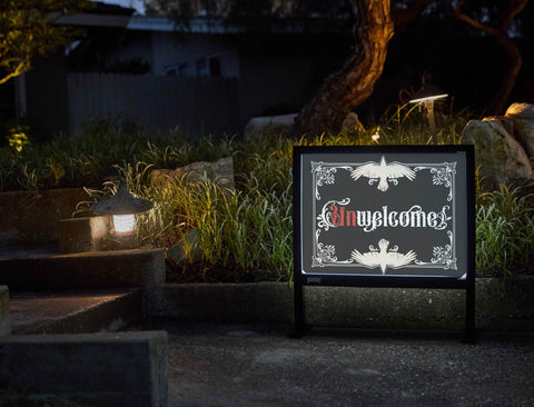 Unwelcome Halloween Spooky Yardsy Sign - Flat Feet