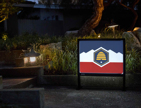 Utah State Flag Yardsy Sign - Flat Feet