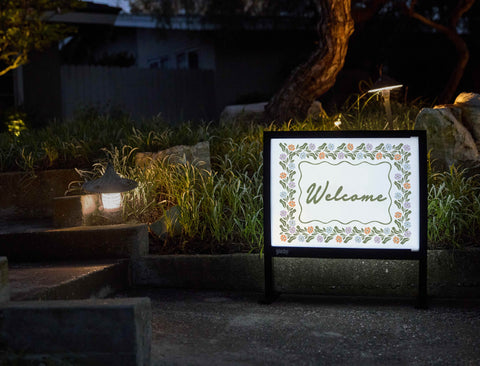 Welcome Floral Border Yardsy Sign - Flat Feet