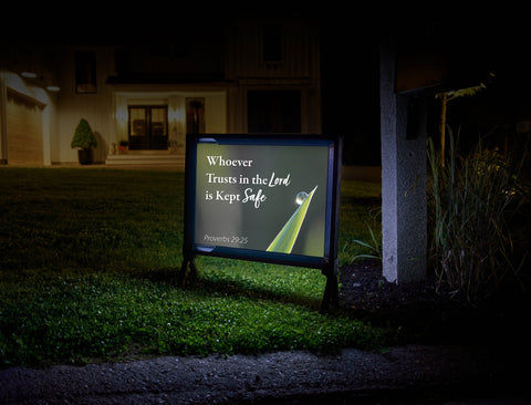 Trust In The Lord Yardsy Sign
