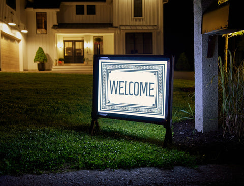 Luxe Welcome Yardsy Sign